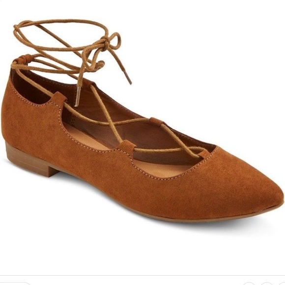 Mossimo Supply Co. Shoes - 🐚NWT🐚POINTY LACE UP BALLET FLAT